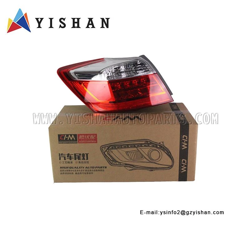 FANALE POSTERIORE AUTOMATICO HONDA ACCORD 2014 33550-T2A-H01